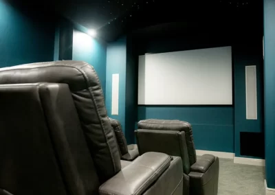 Room Theatre Screen